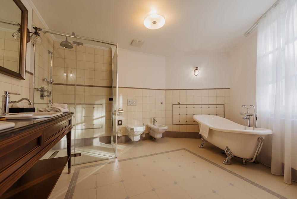 Palace Art Hotel Pezinok 47/50
