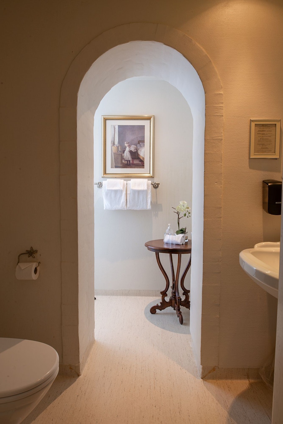 Hvedholm Slotshotel 32/32