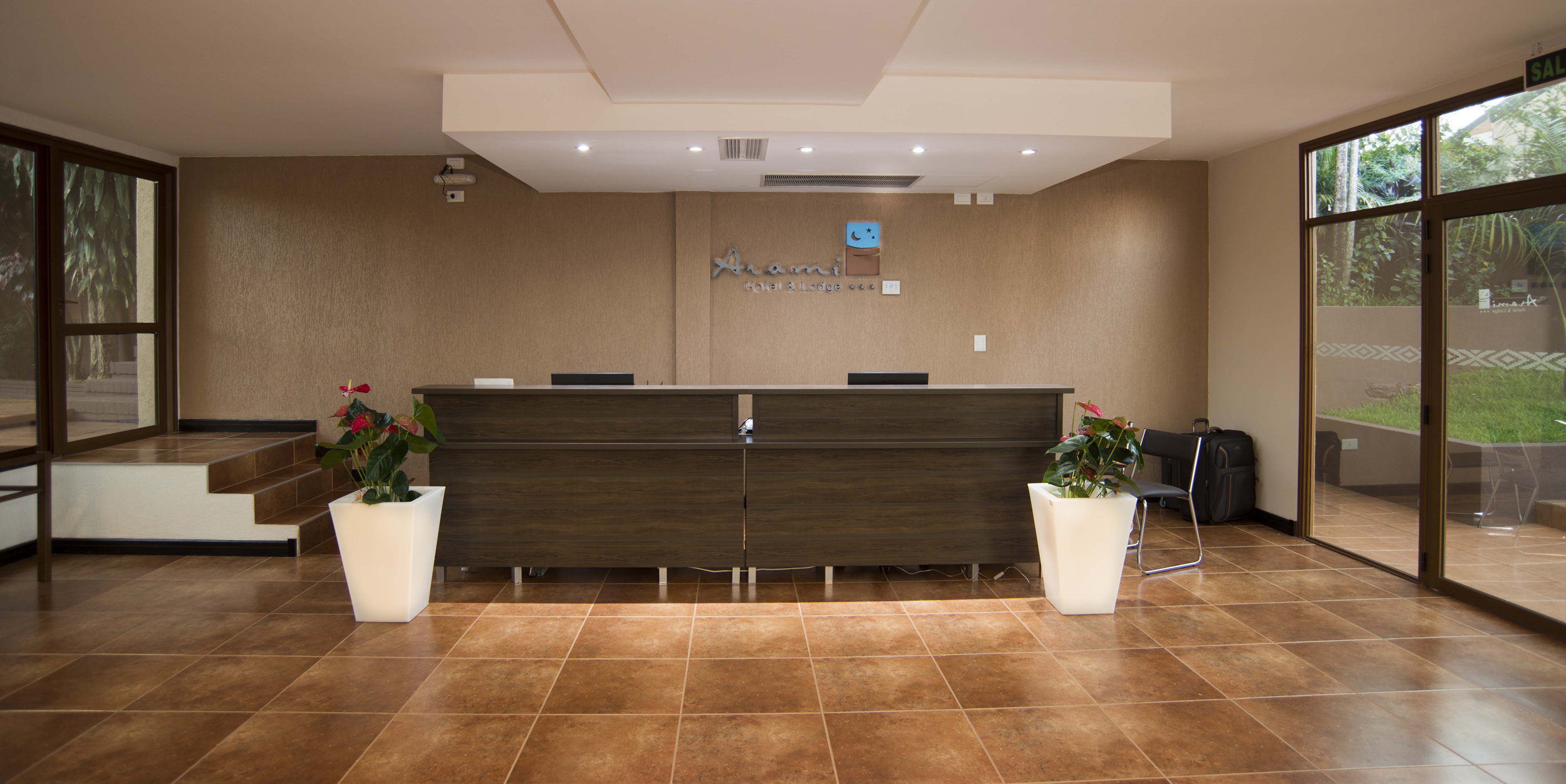 Arami Hotel & Lodge 1/15