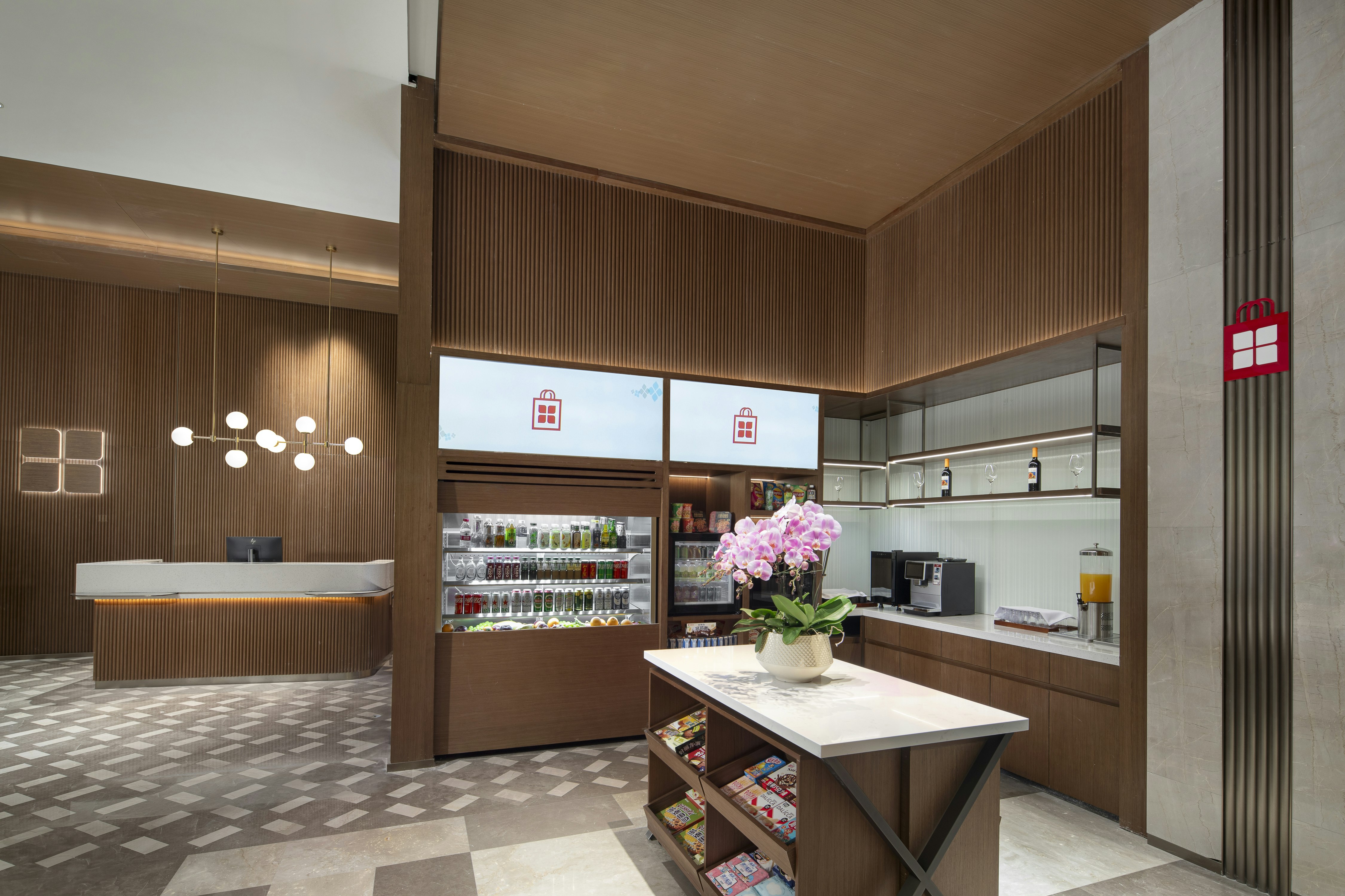 Hilton Garden Inn Tianjin Five Great Avenues 8/40