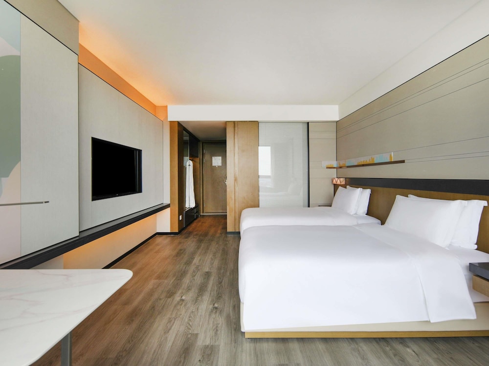 Novotel Shanghai Chuansha 26/66