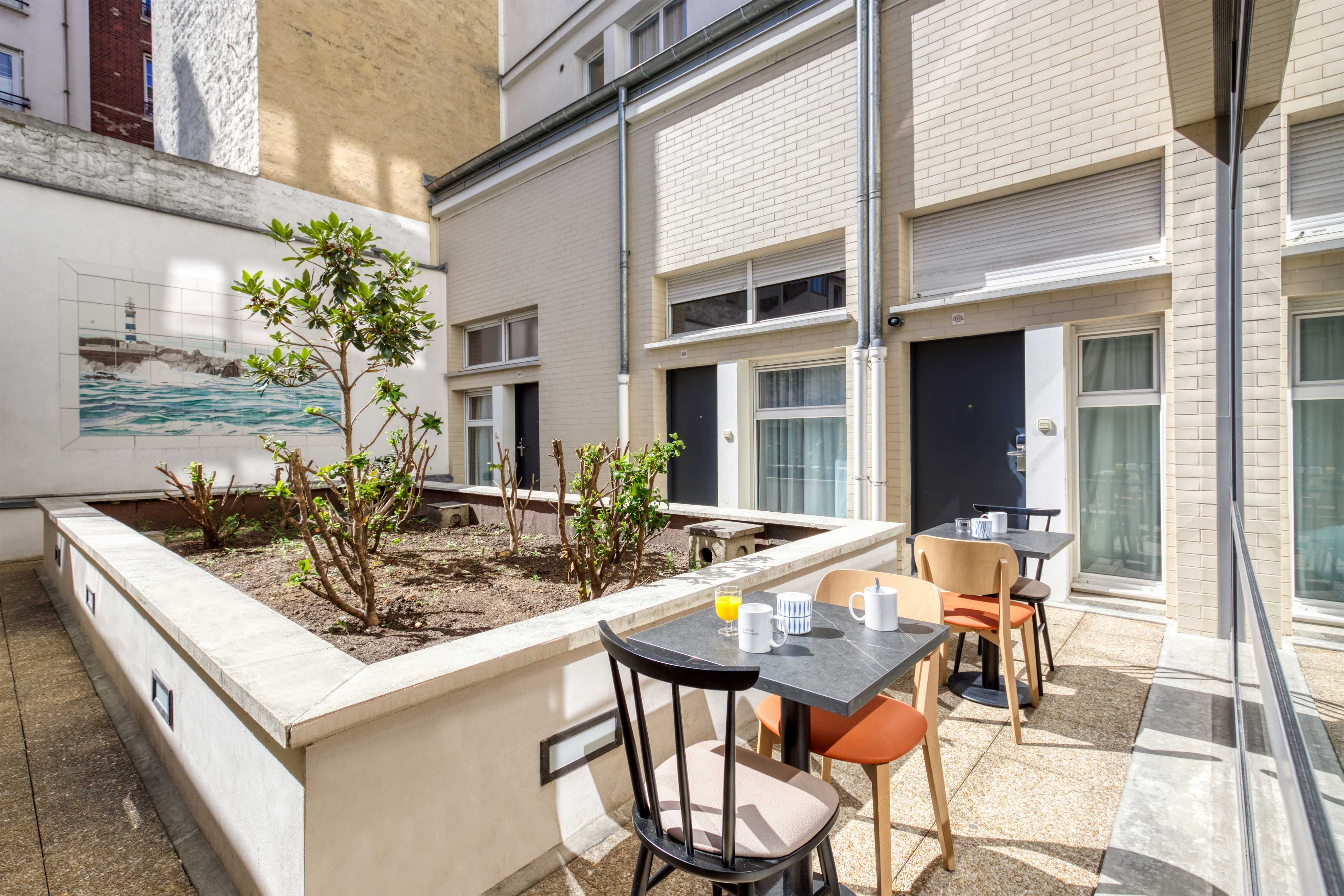 Appart City Confort Paris Clichy Mairie 9/76