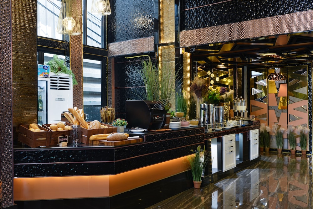 Media Hotel And Residence Bangkok 7/53