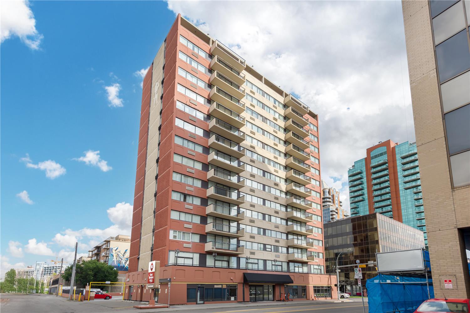 Best Western Plus Suites Downtown in CALGARY