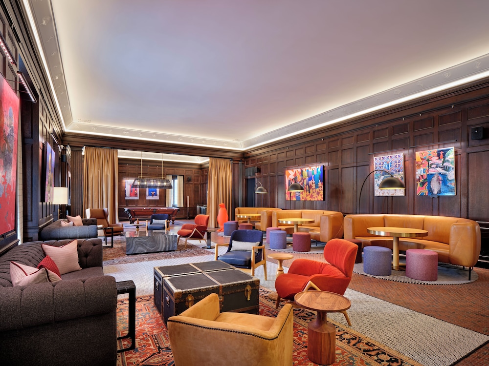 21c Museum Hotel St Louis 33/53