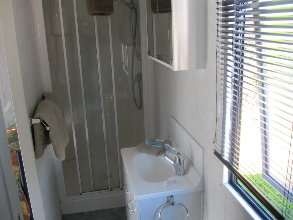 Cosy Corner Holiday Park 49/50