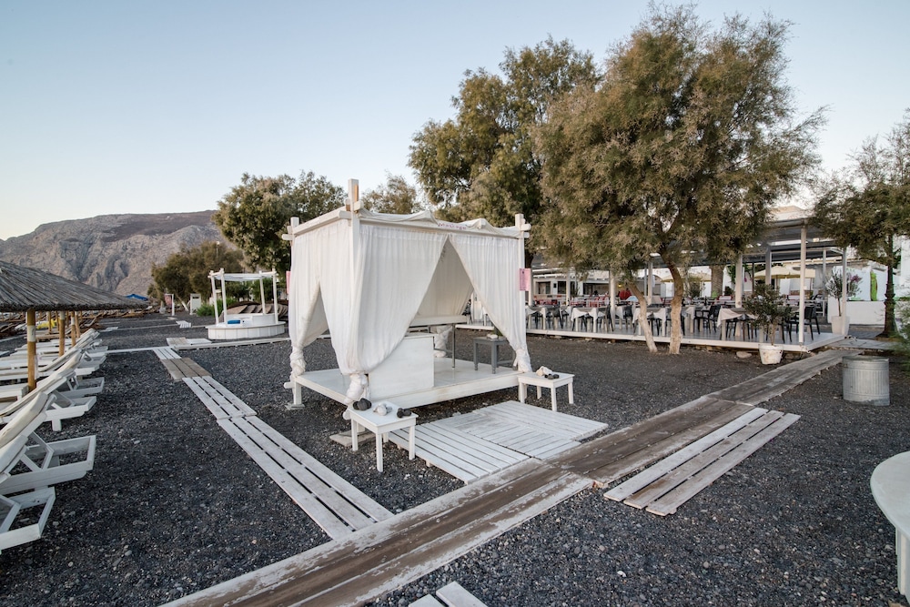 Beach Boutique Hotel 38/67