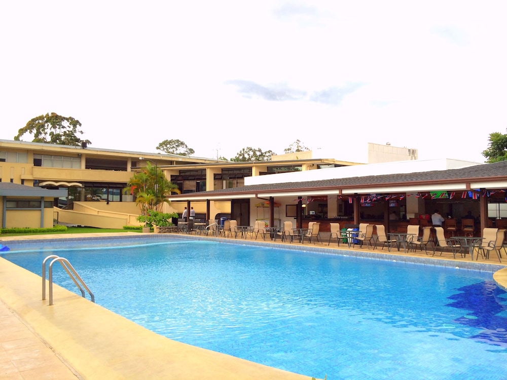 Costa Rica Tennis Club And Hotel 6/80