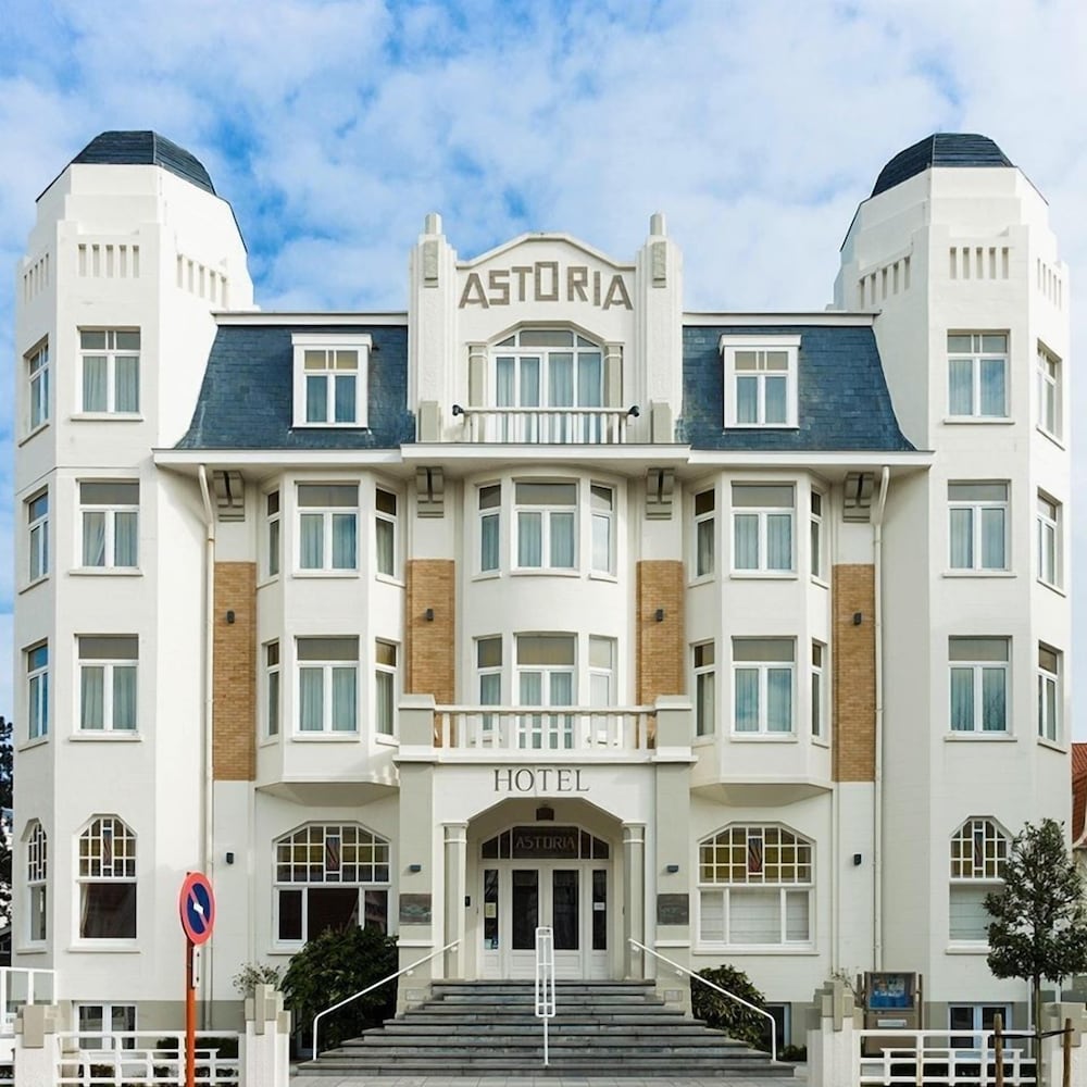 Hotel Astoria 3/44