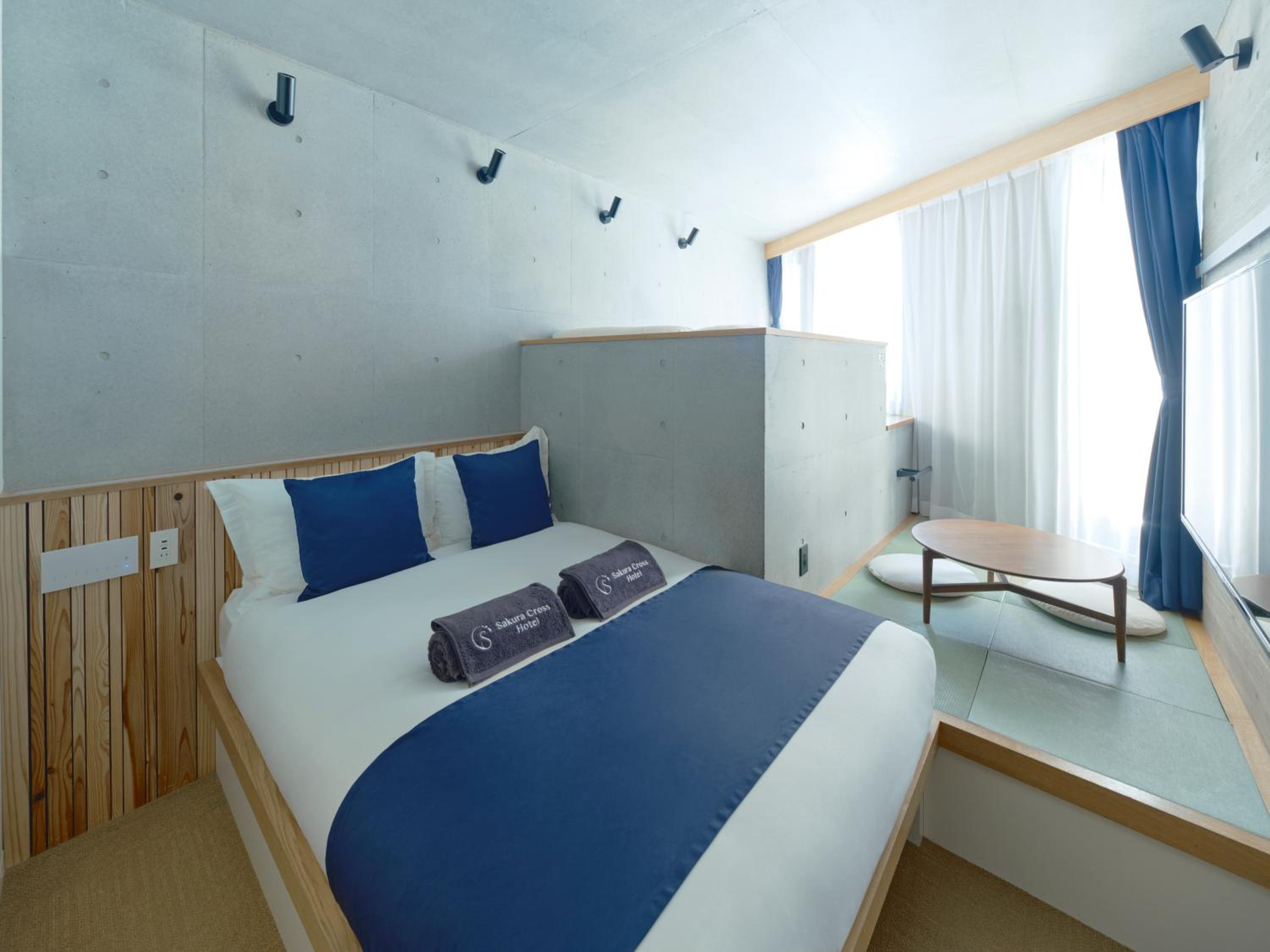 Comfort, Deluxe, Twin Beds