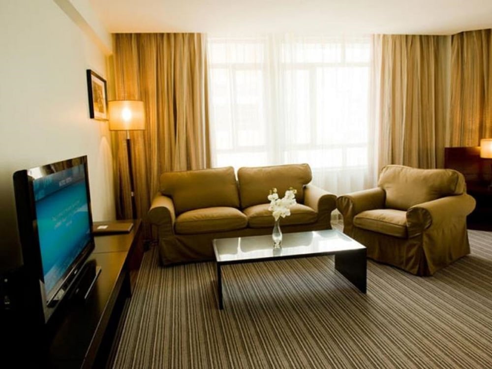 Hotel Sixty3 39/52