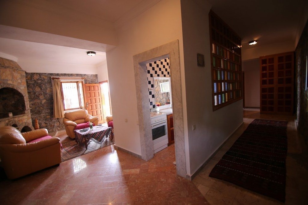 Villa Symbola 29/45