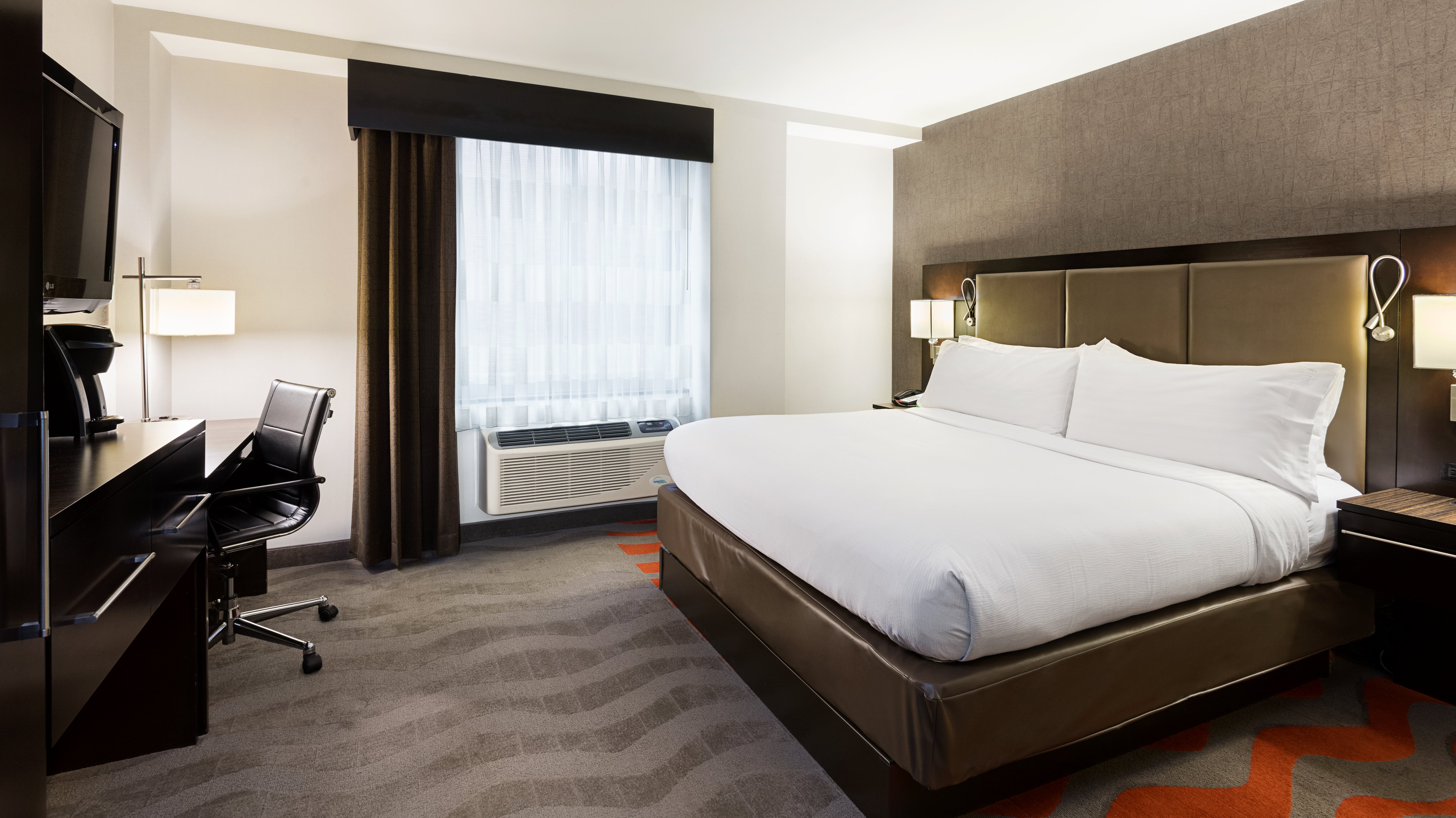 Standard Room King Bed