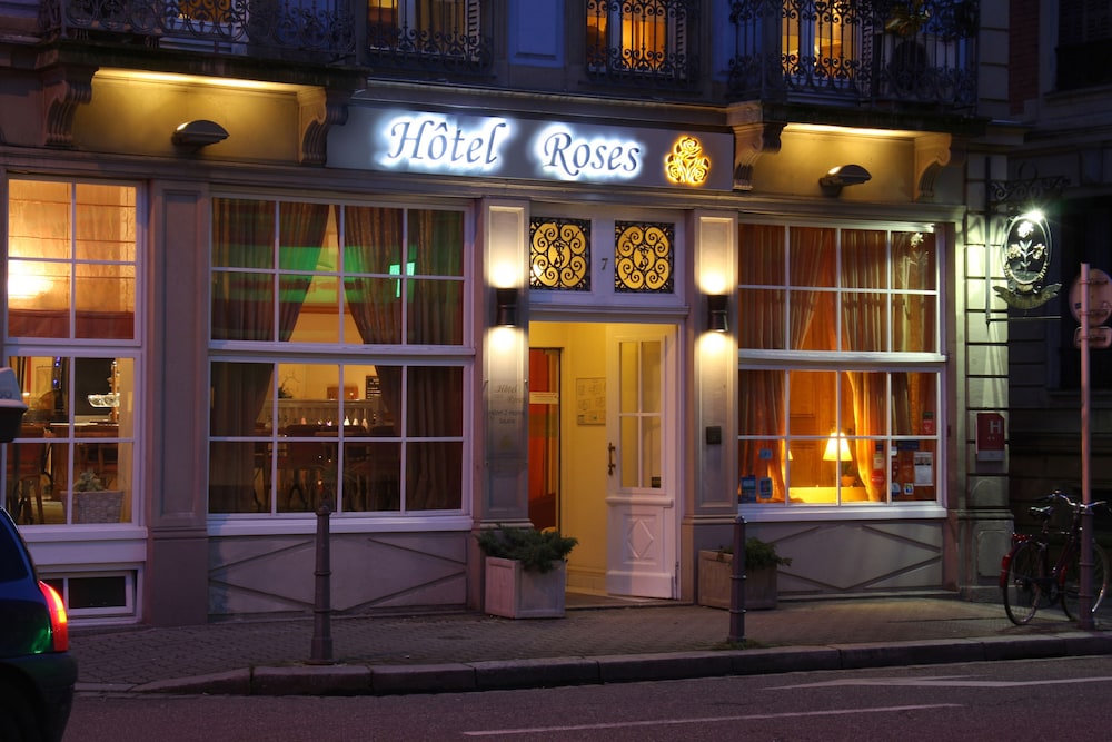 Hotel Roses Ex Hotel Aux Trois Roses 1/70