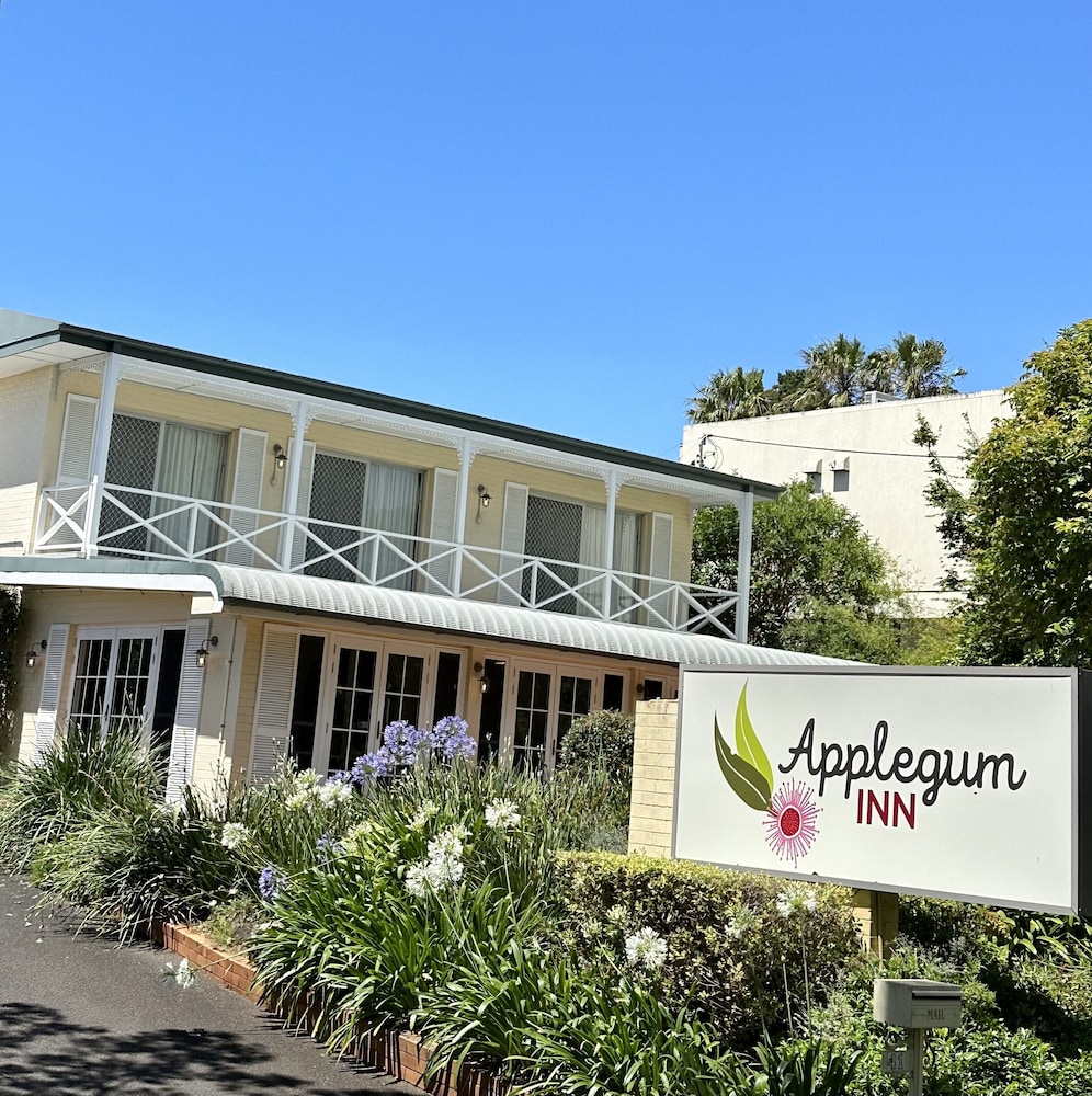 APPLEGUM INN 2/39