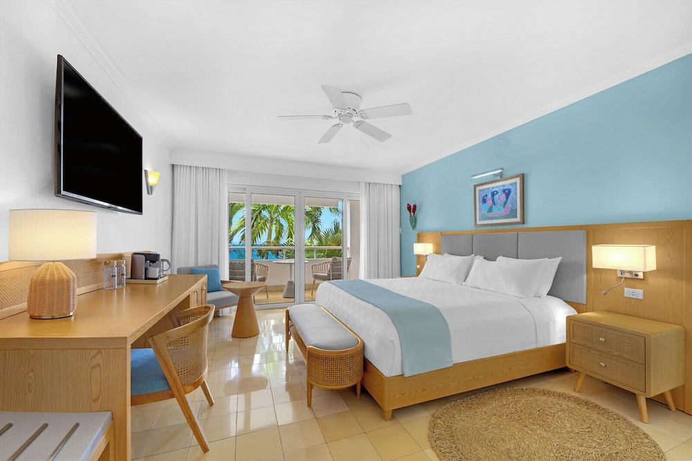 Couples Tower Isle - Adults Only 15/65