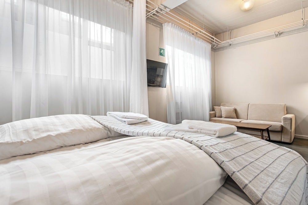 Basement, Studio, Double Bed