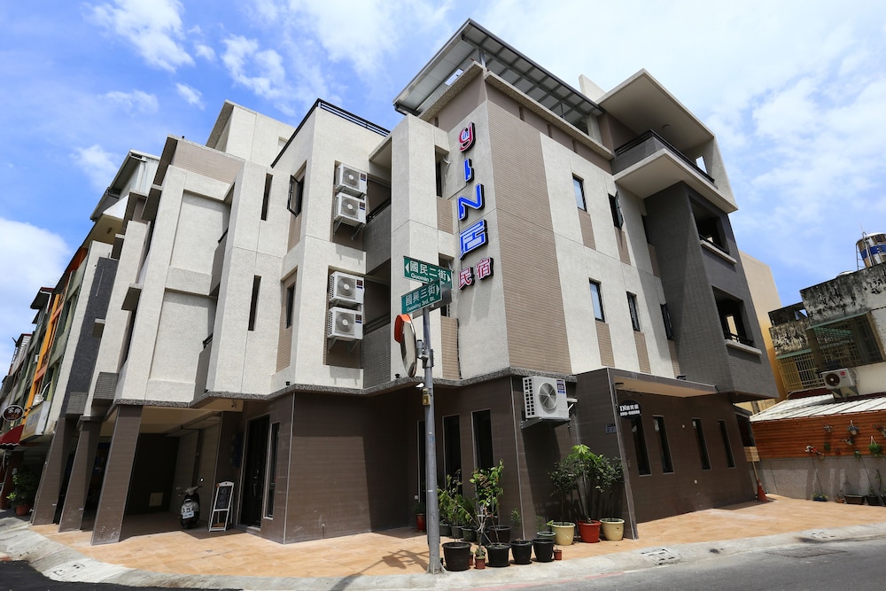 Ing Hostel 40/44