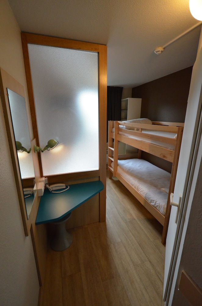 Hotel Reseda Paris Bagnolet 16/41