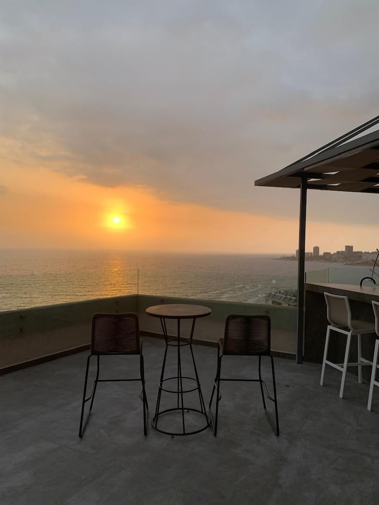 PRESIDENT HOTEL JOUNIEH 24/30