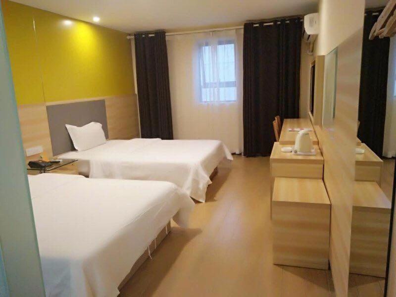 7 Days Inn (Changsha Yinpenling Liugoulong Metro Station) 30/44