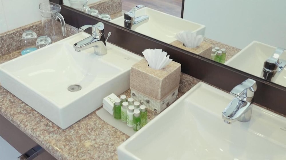 Ikala Galapagos Hotel 44/48
