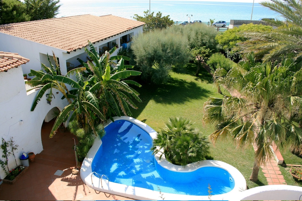 Villa Mediterranea 14/28