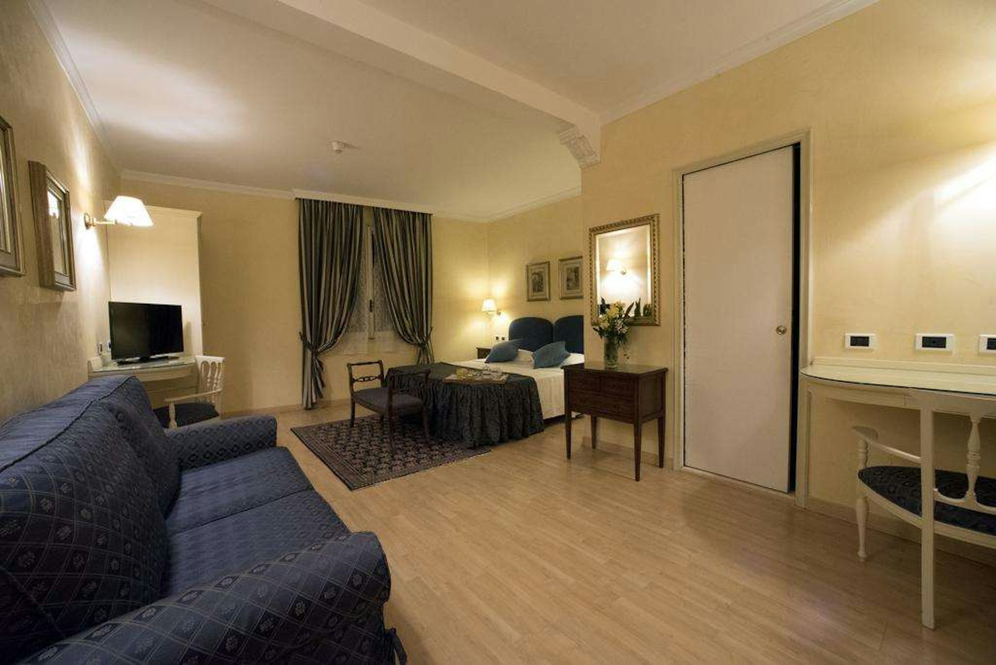 Phi Hotel Canalgrande 34/43