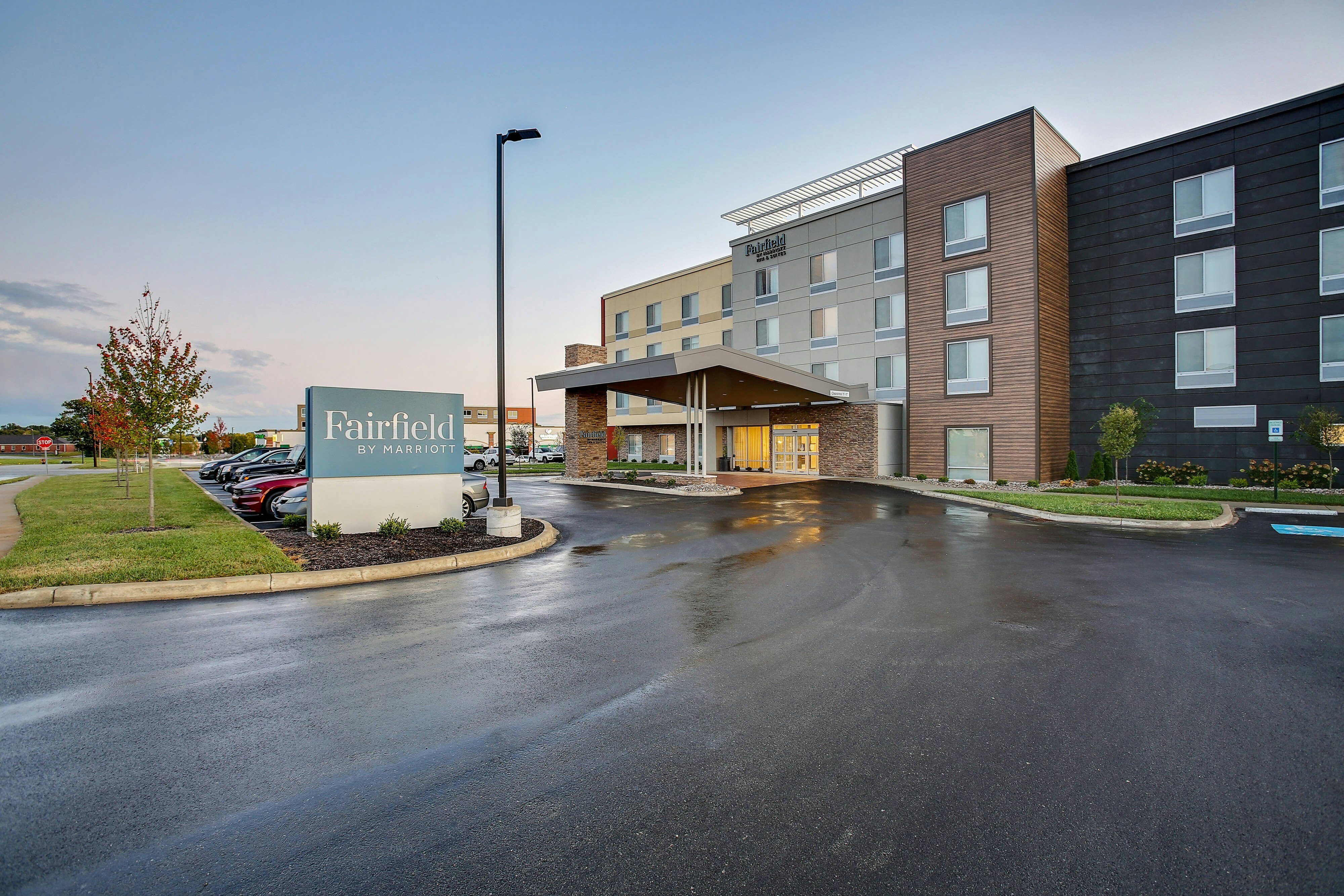 Fairfield Inn & Suites by Marriott Bardstown 41/42