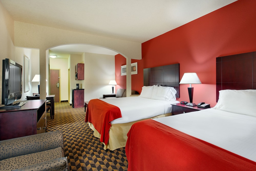 Holiday Inn Express Hotel And Suites Malvern 12/43