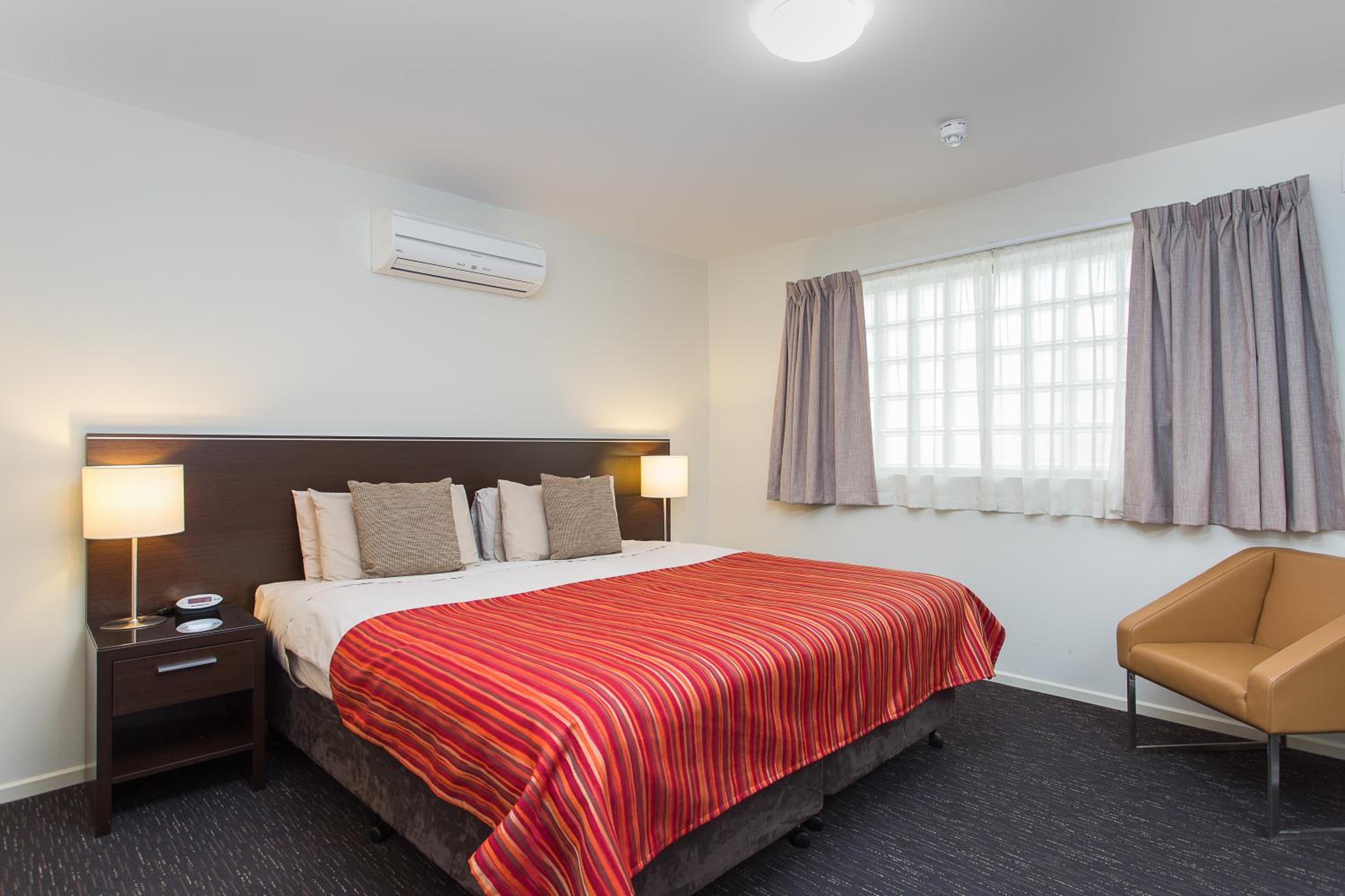 1 Bedroom, Apartment