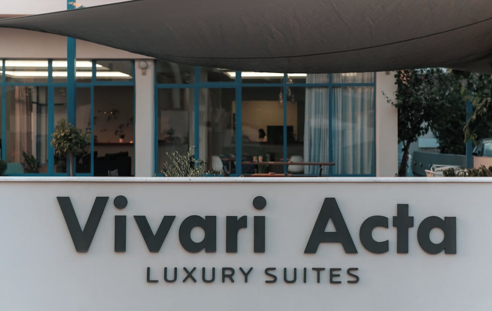 Vivari Acta 6/49