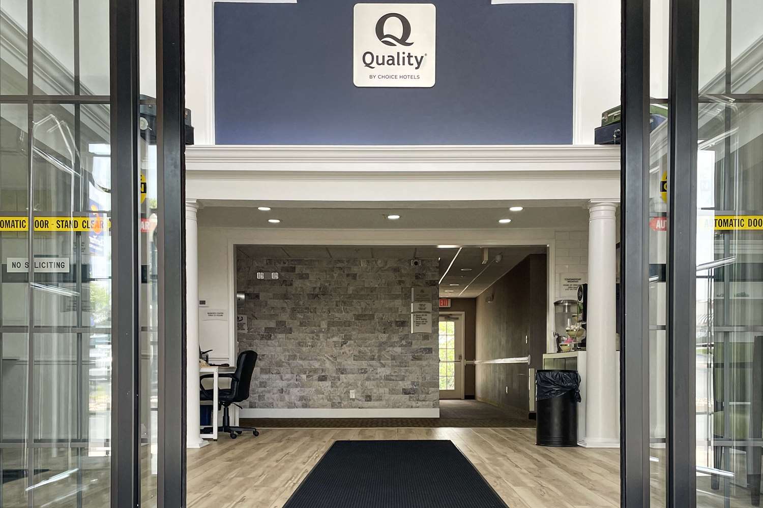 Quality Inn Richmond, KY 5/40