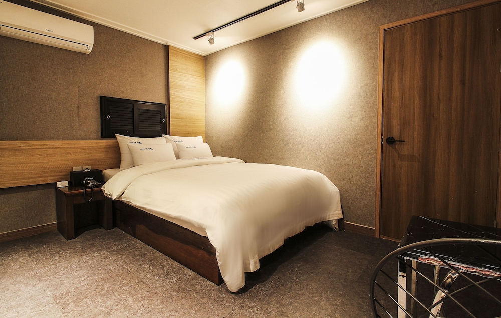 Blanc Hotel Gangnam 14/39