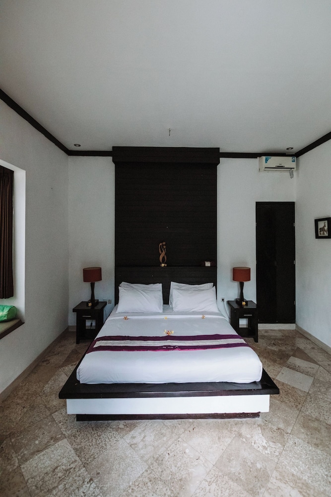 Bali Merita Villa 24/68