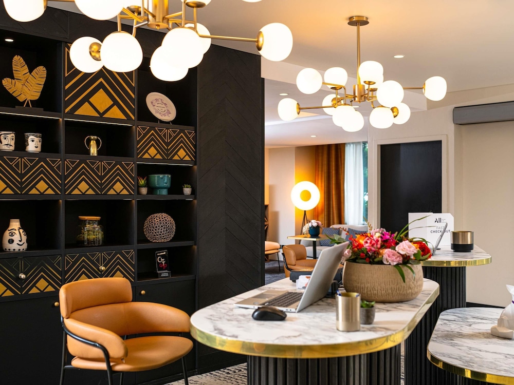 Mercure Lyon Centre Saxe Lafayette 33/50