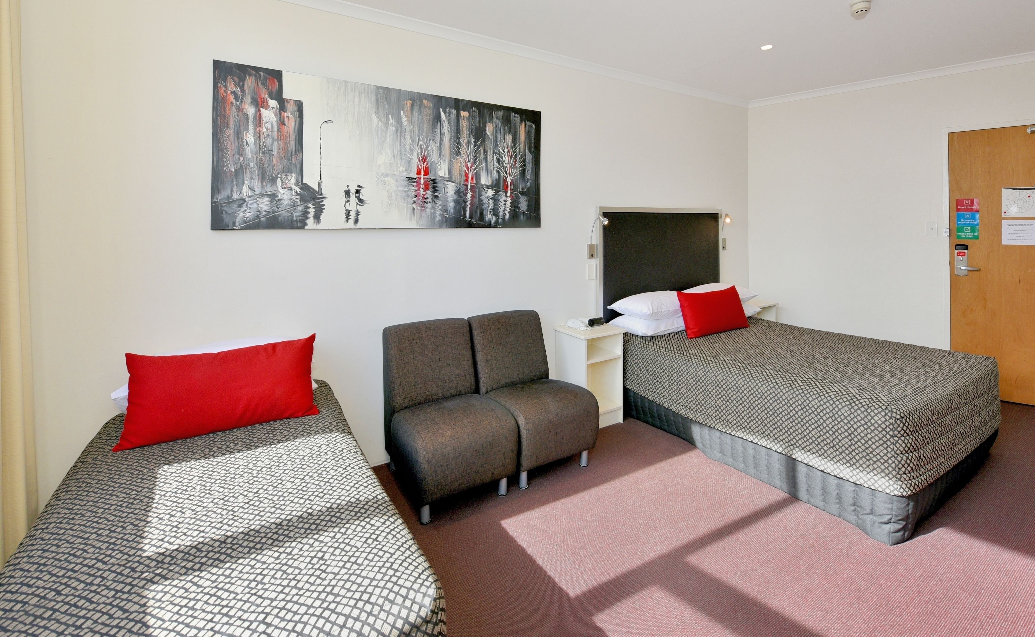 Atlantic Tower Motor Inn 31/45