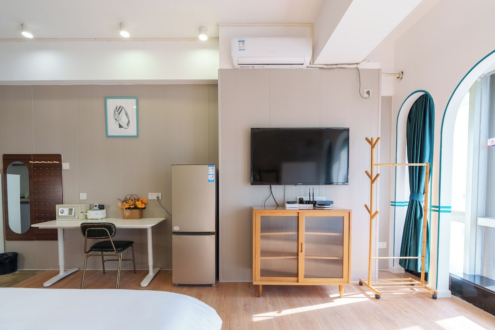 Sunny Private Apt Of Grand Continental 28/50
