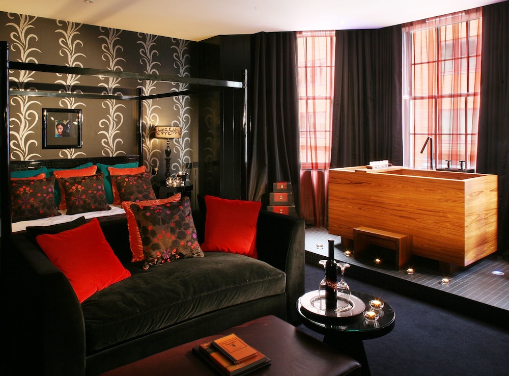 Malmaison Reading 57/81