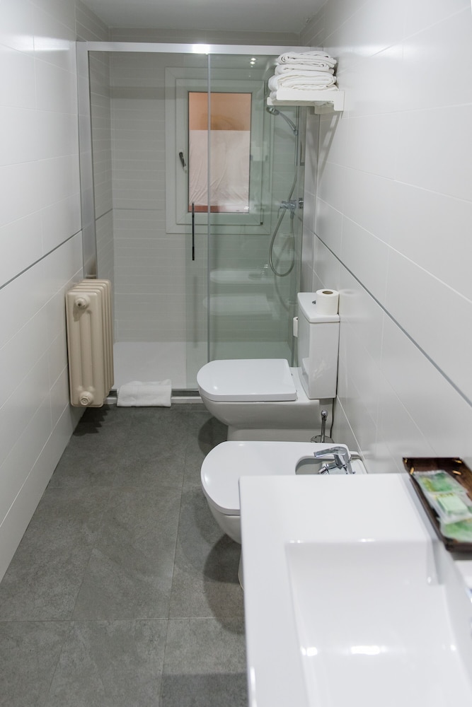 Hostal Verona 26/30