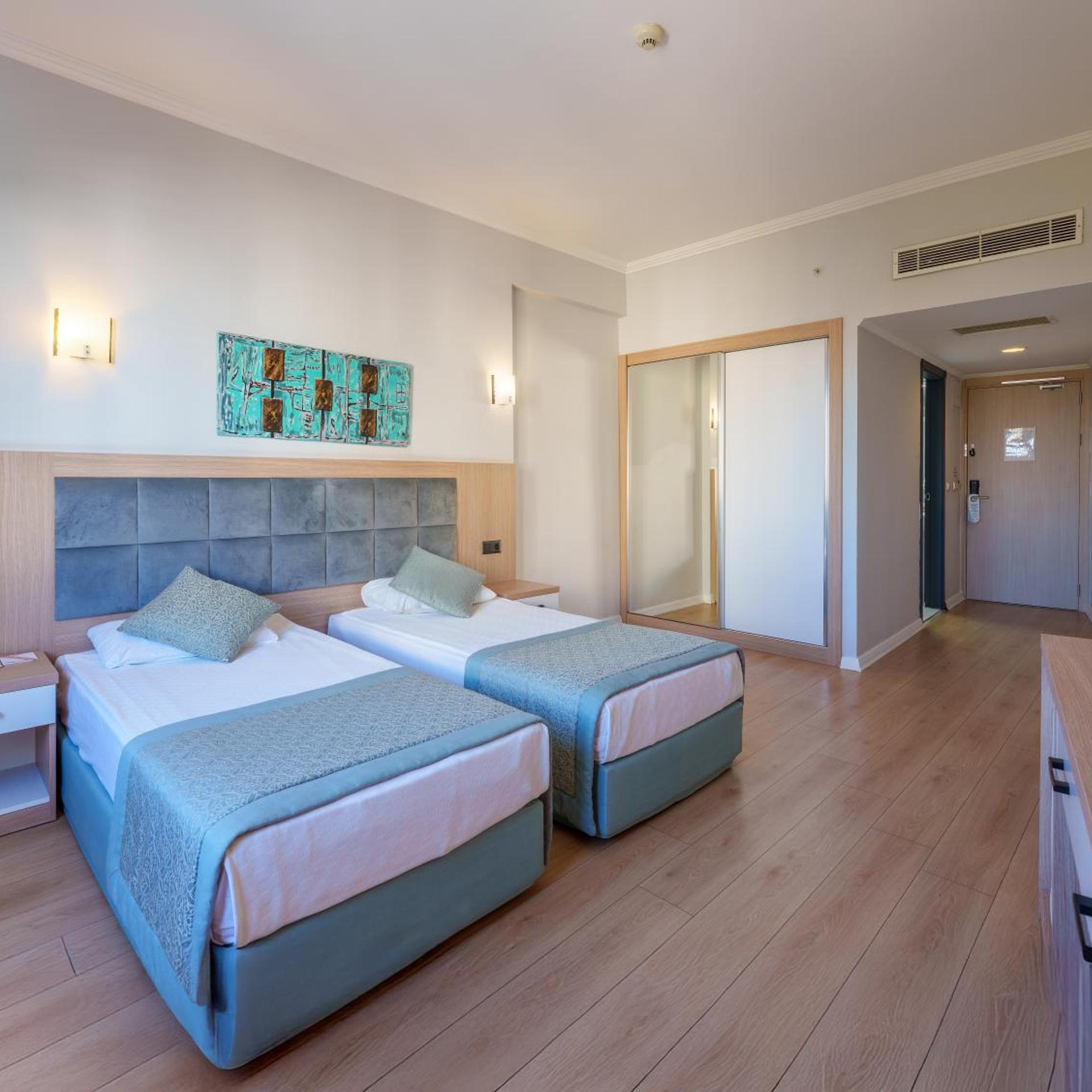 Economy, Double Bed, No Balcony