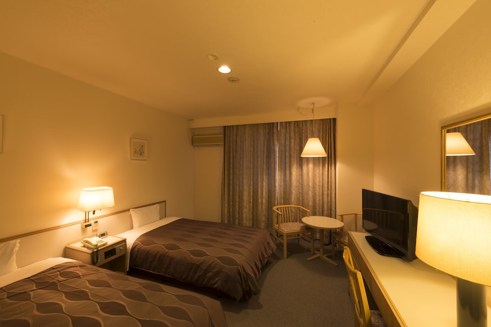 Room, Twin Beds