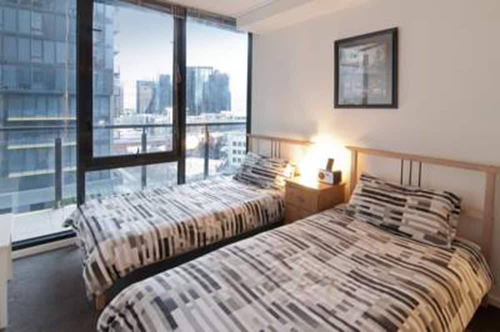 Nook Melbourne 173 City Road 15/71