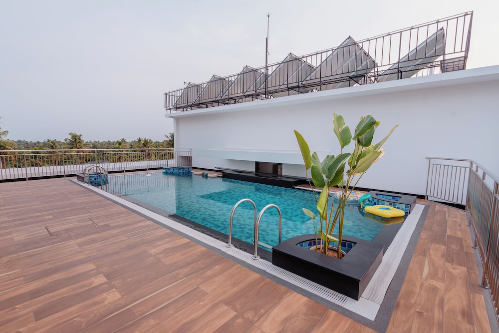THE CLASSIK FORT HOTEL 40/42