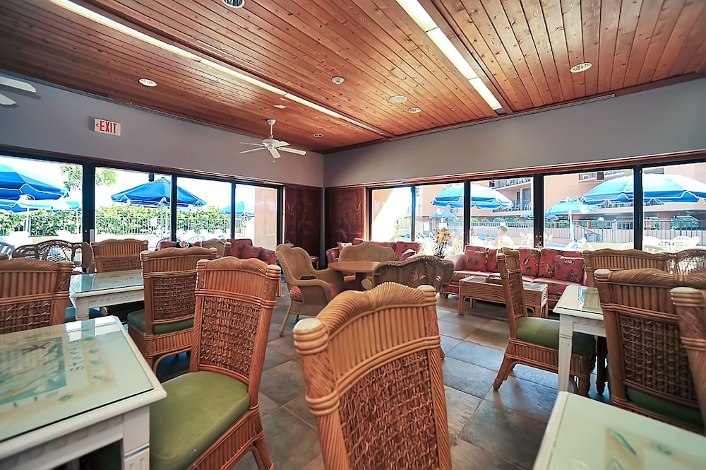 Oceanique Resort by Capital Vacations 30/48