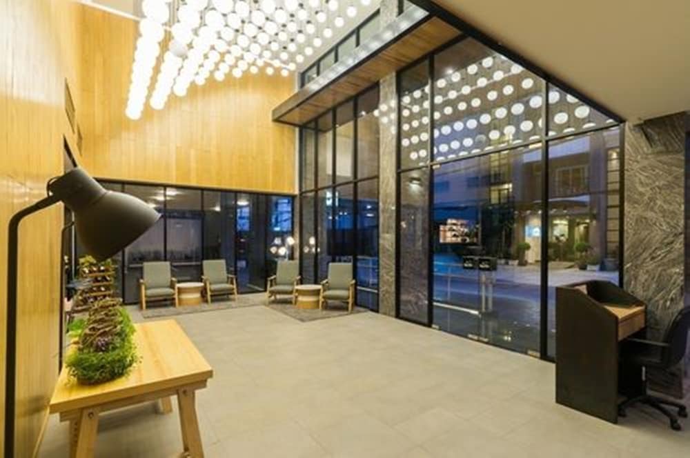 Sea Me Spring Tree Hotel 27/43