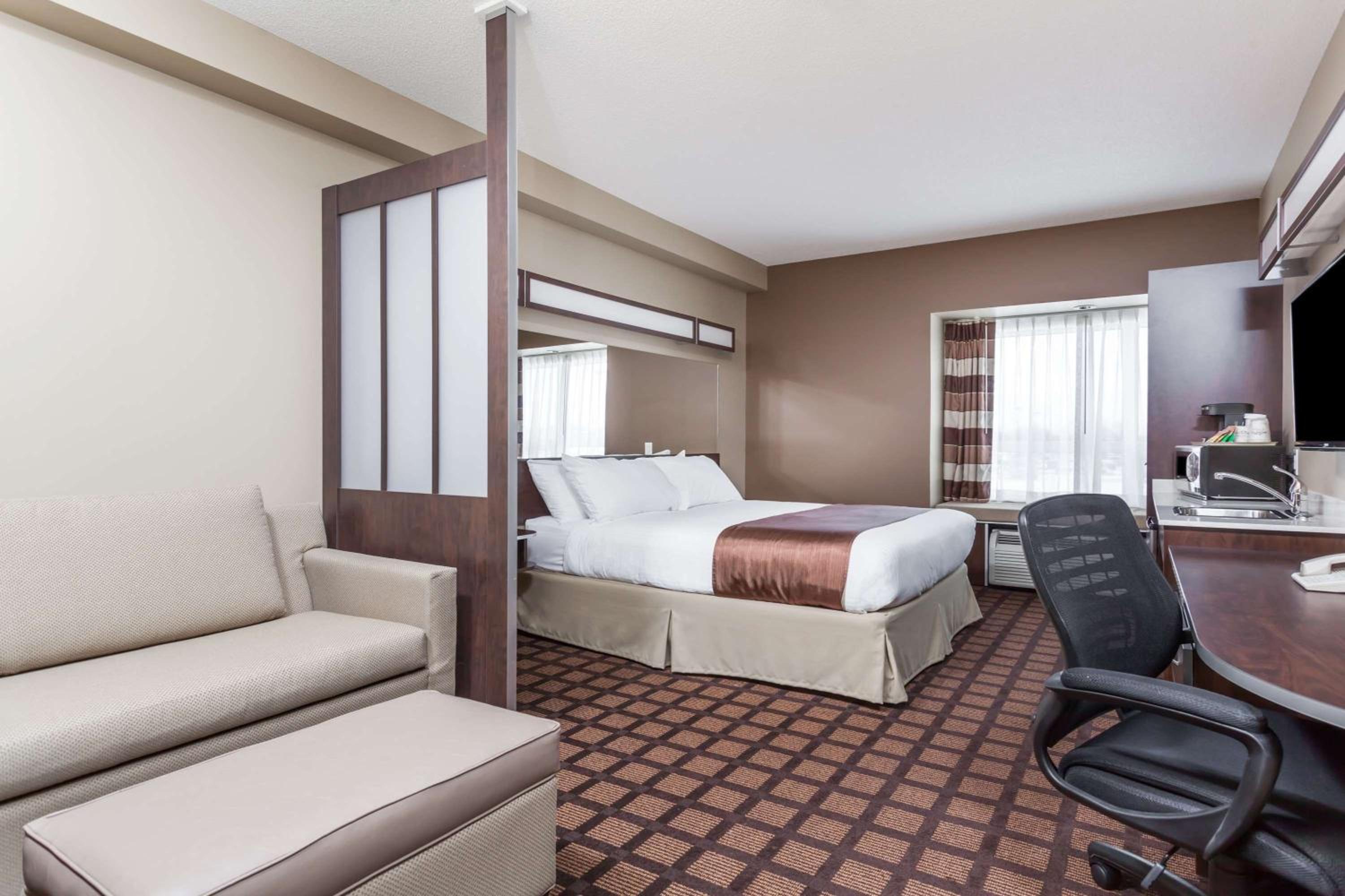 جناح سوبيريور بسرير كوين، Microtel Inn Suites By Wyndham Timmins 4/10