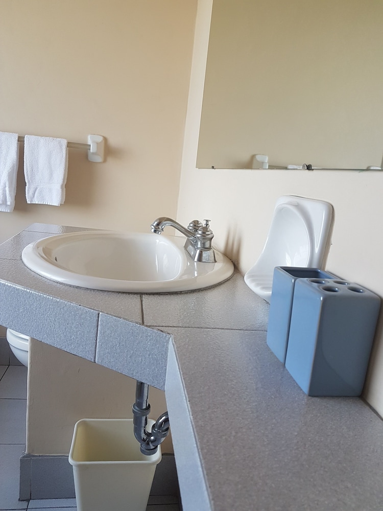 Casa Carmel Bed and Breakfast 28/31
