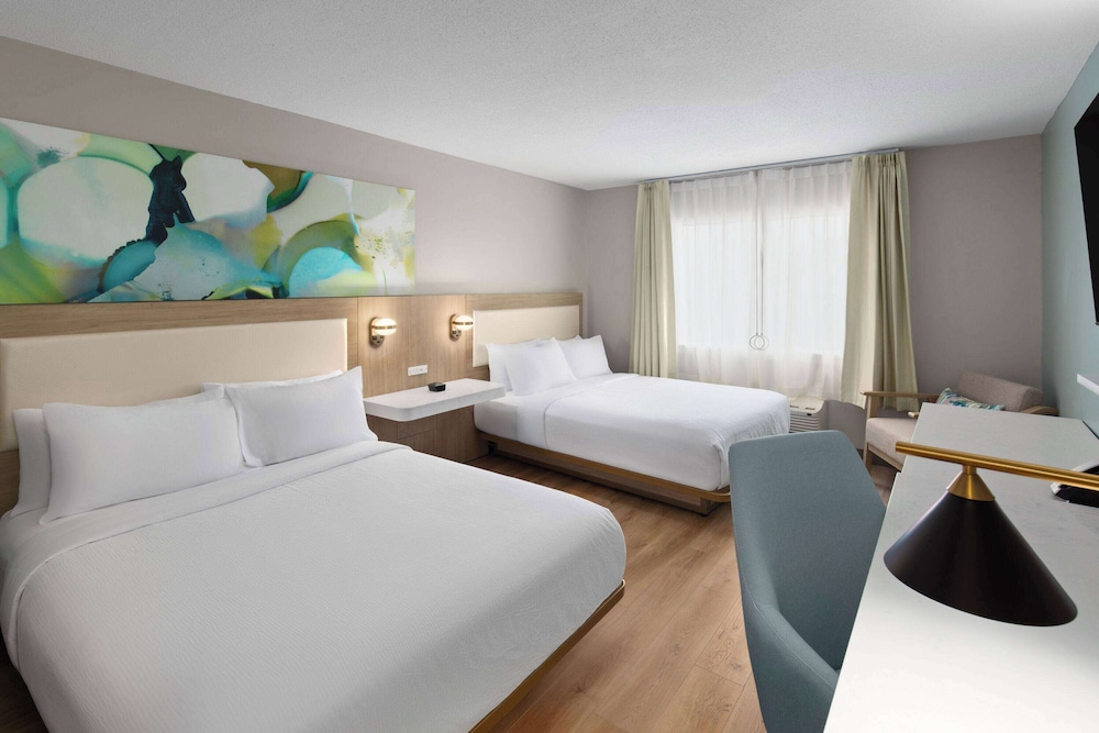 ROOM, 2 QUEEN BEDS, ACCESSIBLE