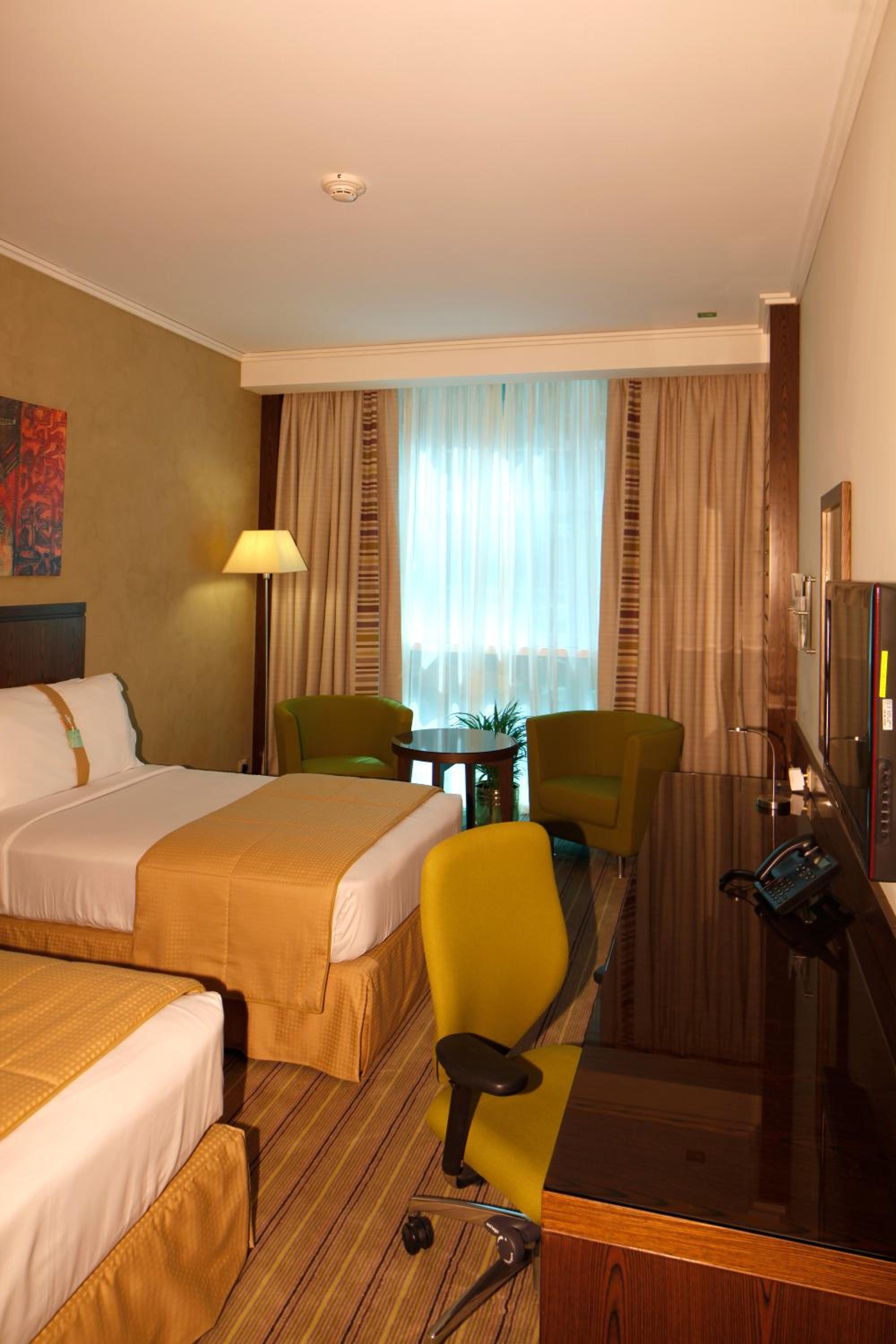 PREMIUM, TWIN BEDS